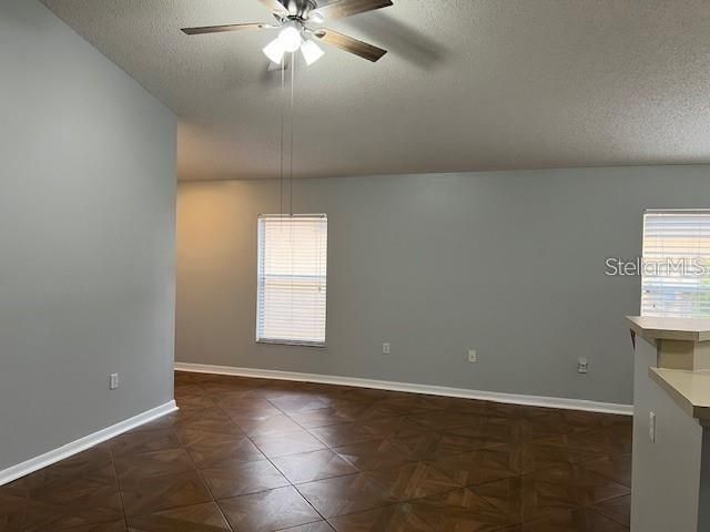 For Rent: $2,100 (3 beds, 2 baths, 1130 Square Feet)