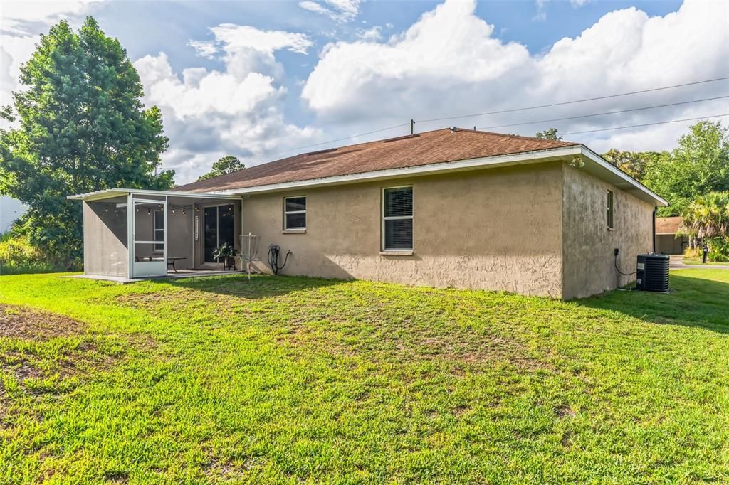 For Sale: $344,000 (3 beds, 2 baths, 1460 Square Feet)