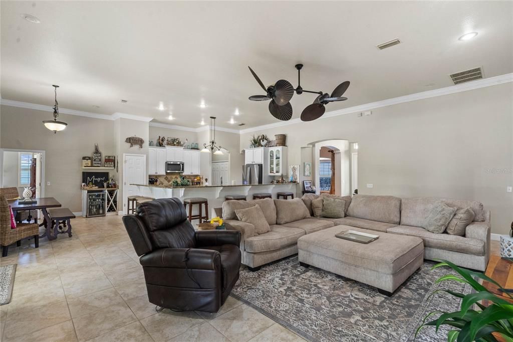 Active With Contract: $775,000 (4 beds, 3 baths, 2721 Square Feet)