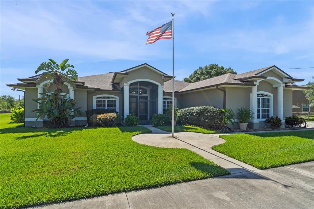 Active With Contract: $775,000 (4 beds, 3 baths, 2721 Square Feet)