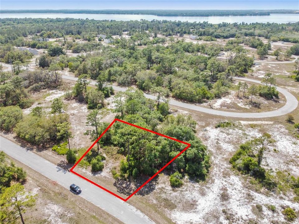 На продажу: $42,000 (0.16 acres)