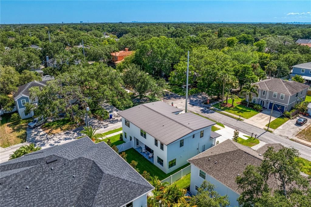 For Sale: $1,600,000 (5 beds, 3 baths, 3408 Square Feet)