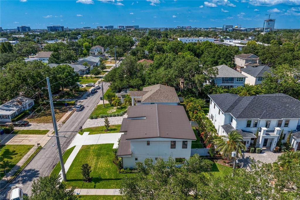 For Sale: $1,600,000 (5 beds, 3 baths, 3408 Square Feet)