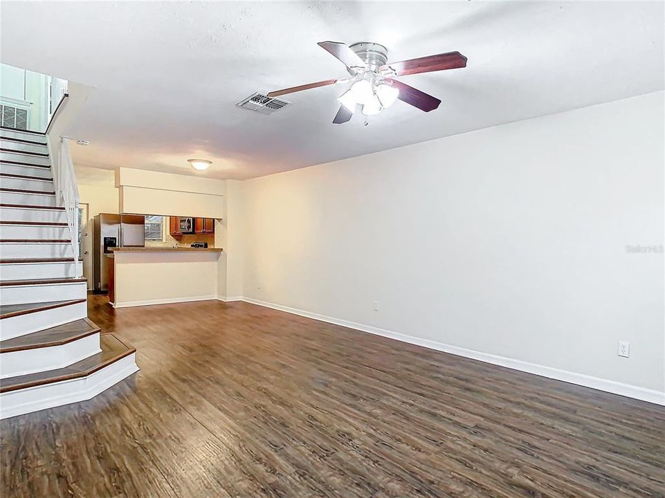 For Sale: $220,000 (2 beds, 2 baths, 1200 Square Feet)