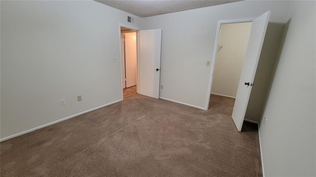 For Rent: $1,355 (1 beds, 1 baths, 600 Square Feet)