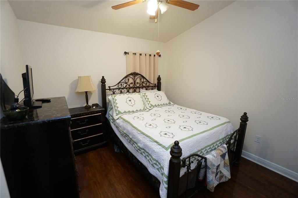 For Sale: $295,000 (3 beds, 2 baths, 1326 Square Feet)
