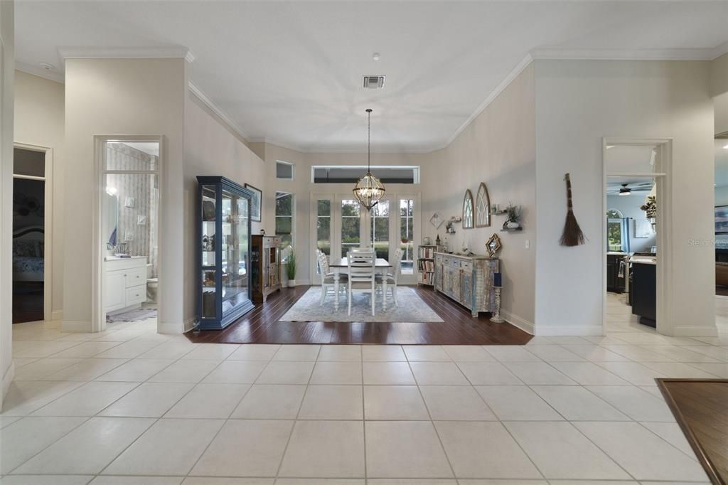 LARGE OPEN FOYER