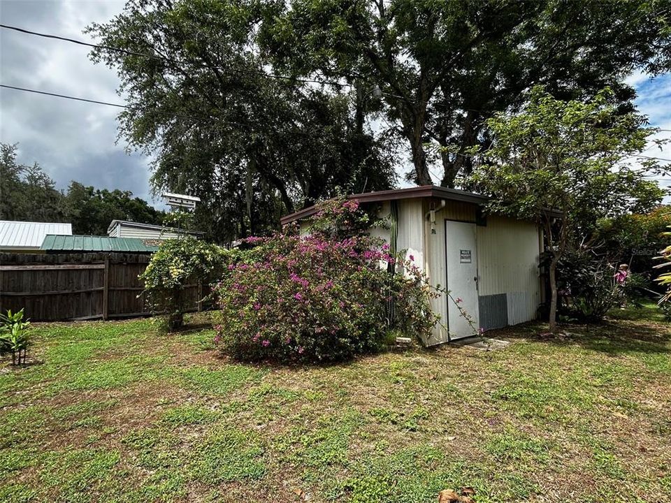 Storage/workshop shed