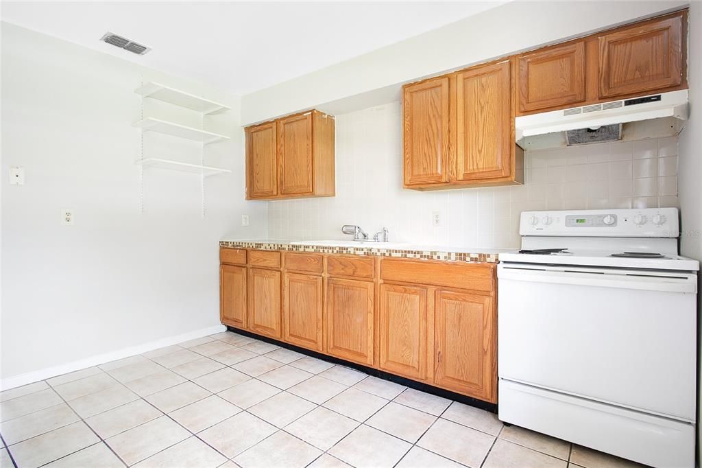 For Rent: $1,545 (2 beds, 2 baths, 762 Square Feet)