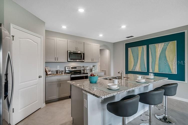 Active With Contract: $440,990 (4 beds, 2 baths, 1828 Square Feet)