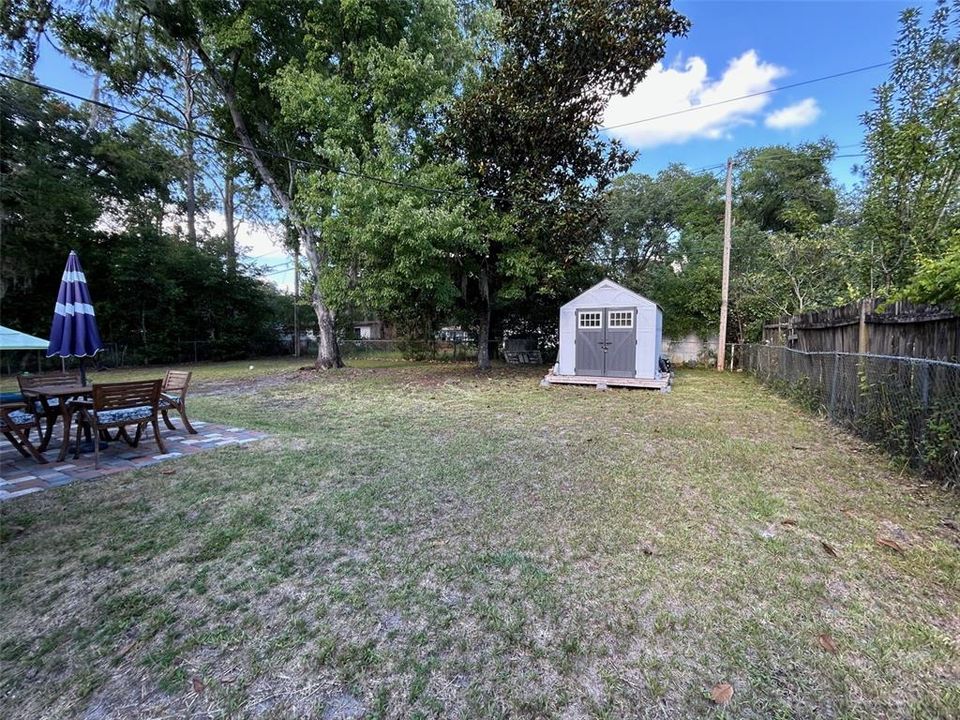 Active With Contract: $240,000 (3 beds, 2 baths, 1260 Square Feet)