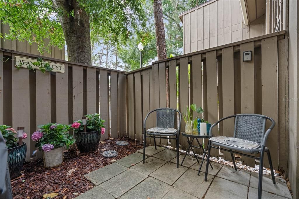 For Sale: $207,500 (2 beds, 2 baths, 1529 Square Feet)