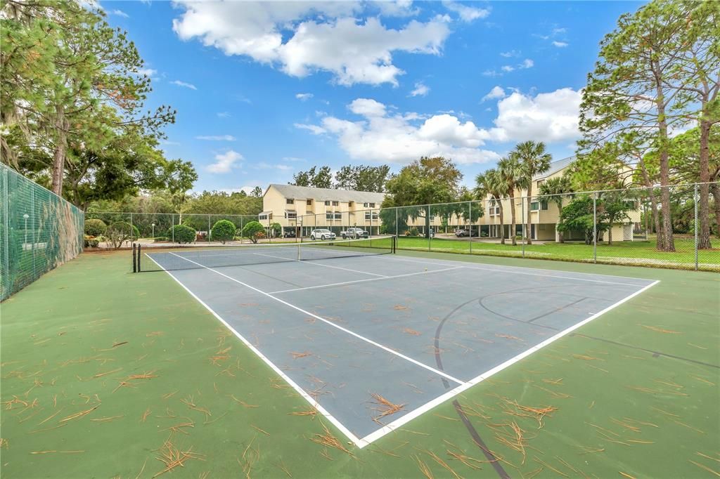 Clubhouse Tennis Courts