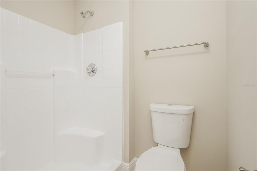 For Rent: $2,545 (3 beds, 2 baths, 1292 Square Feet)