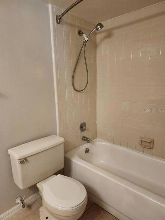 出租: $2,750 (4 贝兹, 2 浴室, 1950 平方英尺)
