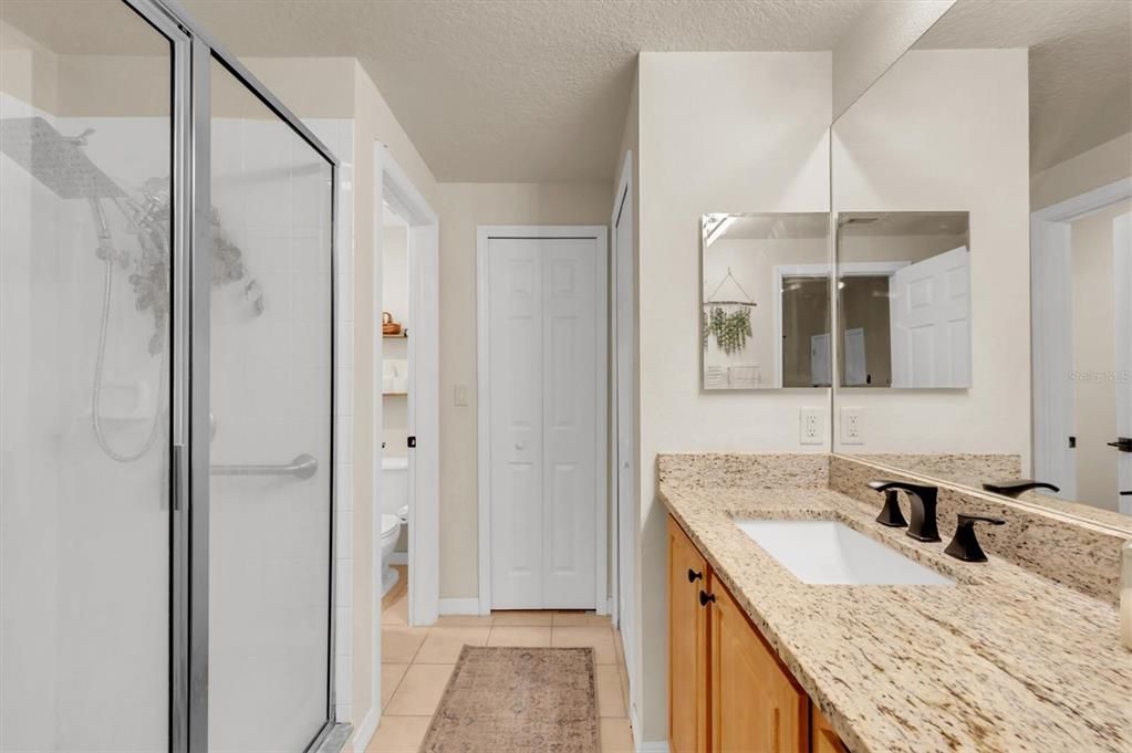 Active With Contract: $2,350 (3 beds, 2 baths, 1597 Square Feet)