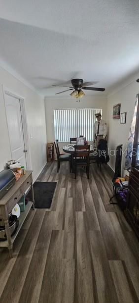 For Sale: $329,900 (2 beds, 1 baths, 992 Square Feet)