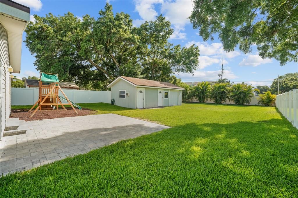 For Sale: $525,000 (3 beds, 2 baths, 1820 Square Feet)