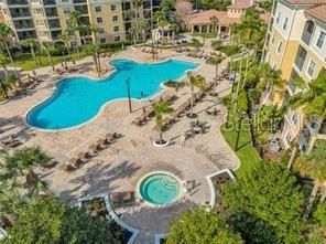 Active With Contract: $325,000 (2 beds, 2 baths, 1178 Square Feet)