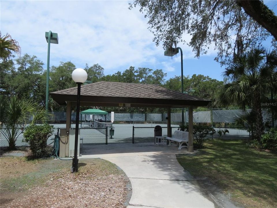 Meadows Tennis Courts