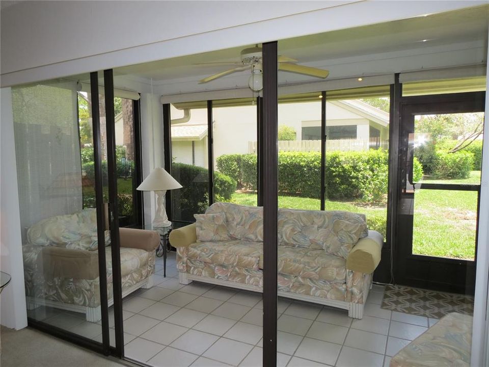 Glass Enclosed Fla Room