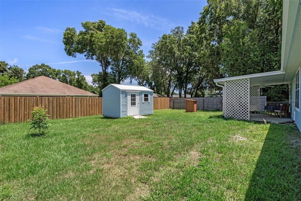 For Sale: $255,000 (3 beds, 2 baths, 1262 Square Feet)