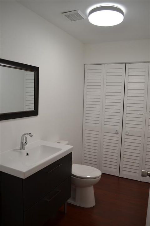 Active With Contract: $2,800 (2 beds, 2 baths, 1700 Square Feet)