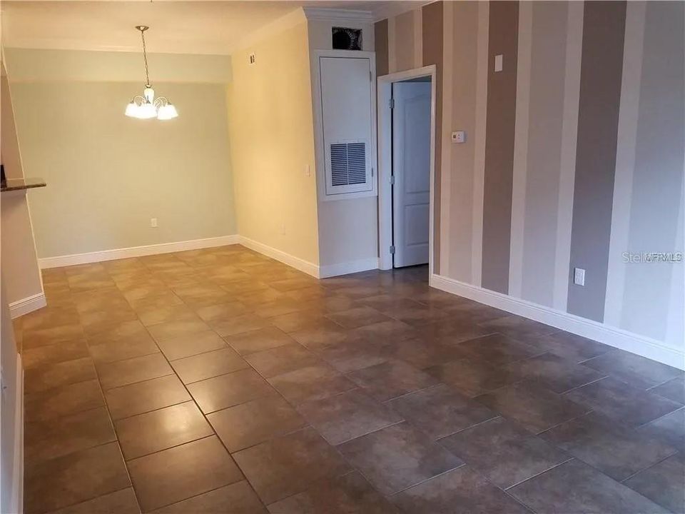 For Rent: $1,750 (2 beds, 2 baths, 1062 Square Feet)