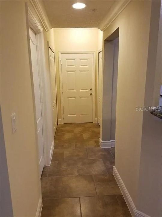 For Rent: $1,750 (2 beds, 2 baths, 1062 Square Feet)