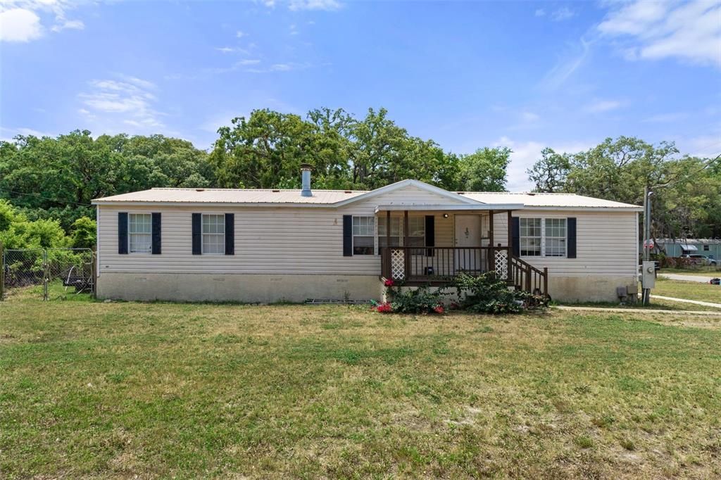 Recently Sold: $199,999 (3 beds, 2 baths, 1830 Square Feet)