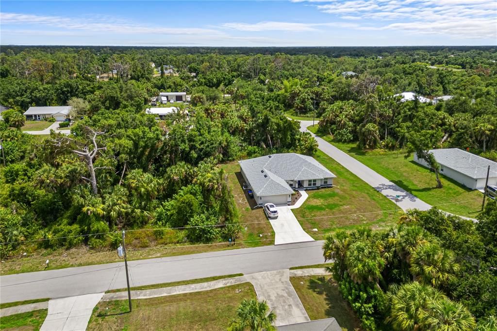 For Sale: $350,000 (3 beds, 2 baths, 1386 Square Feet)