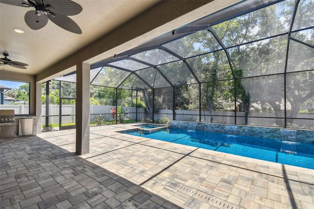 Covered Lanai with Outdoor Kitchen