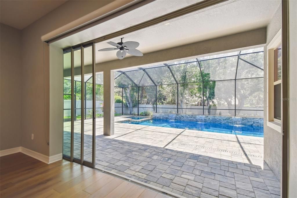 Sliding Doors Recess to Open Completely