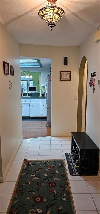 Active With Contract: $335,000 (3 beds, 2 baths, 2402 Square Feet)