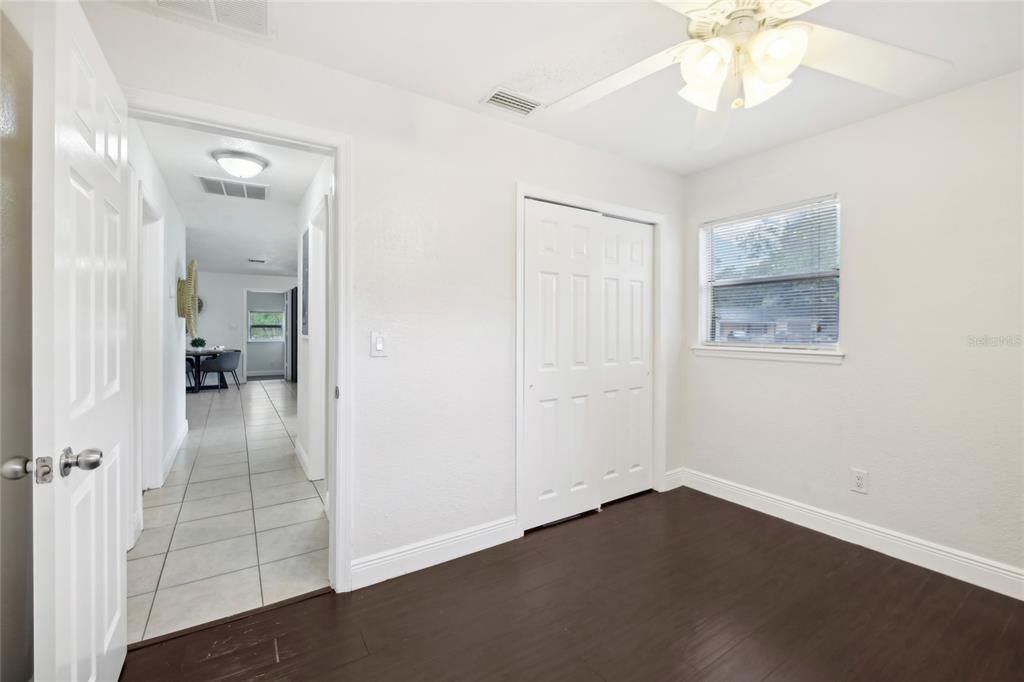 Active With Contract: $350,000 (4 beds, 2 baths, 1369 Square Feet)