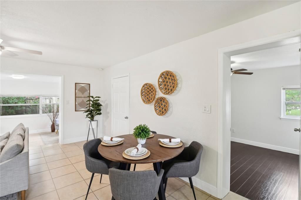 Active With Contract: $350,000 (4 beds, 2 baths, 1369 Square Feet)