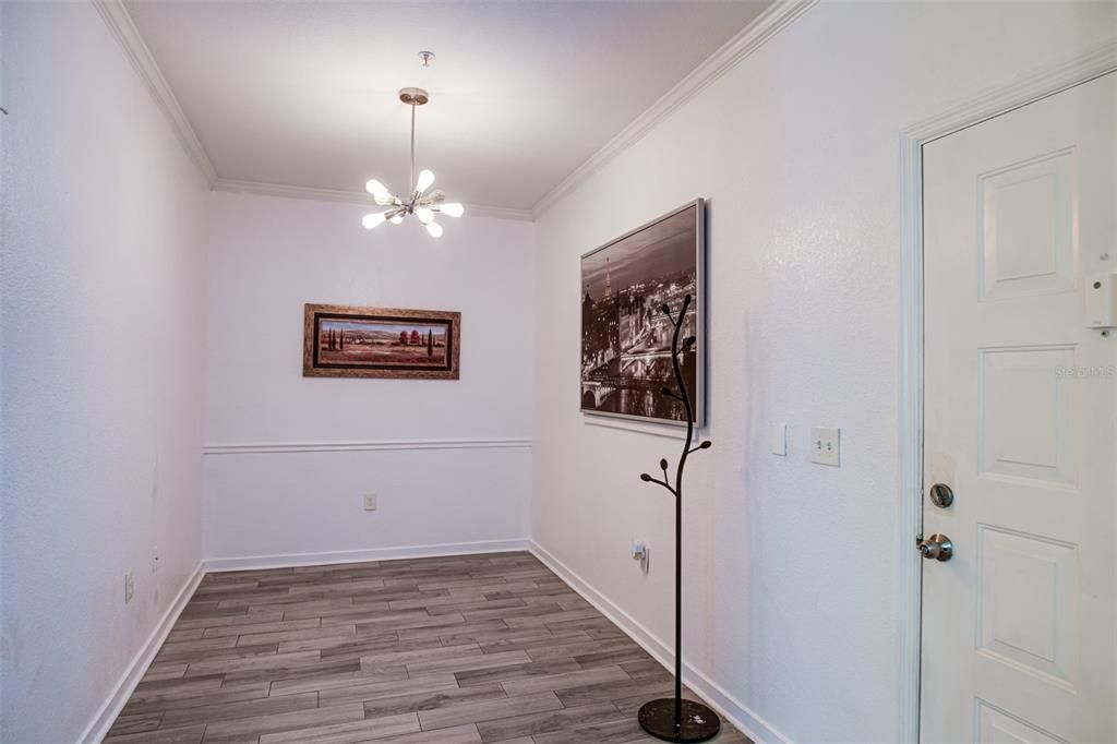 For Sale: $365,000 (2 beds, 2 baths, 1080 Square Feet)