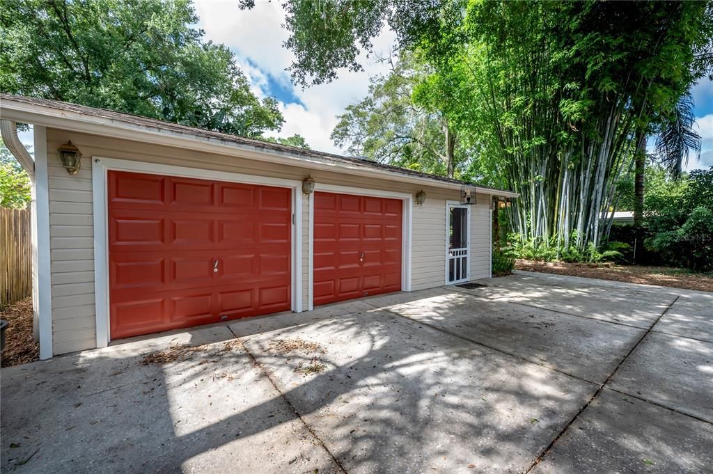 For Sale: $599,000 (3 beds, 2 baths, 1741 Square Feet)