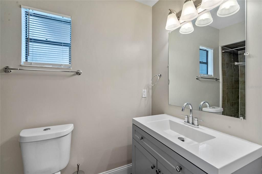 For Sale: $305,000 (2 beds, 2 baths, 1248 Square Feet)