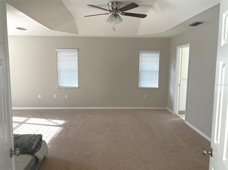 For Sale: $369,900 (3 beds, 2 baths, 1873 Square Feet)