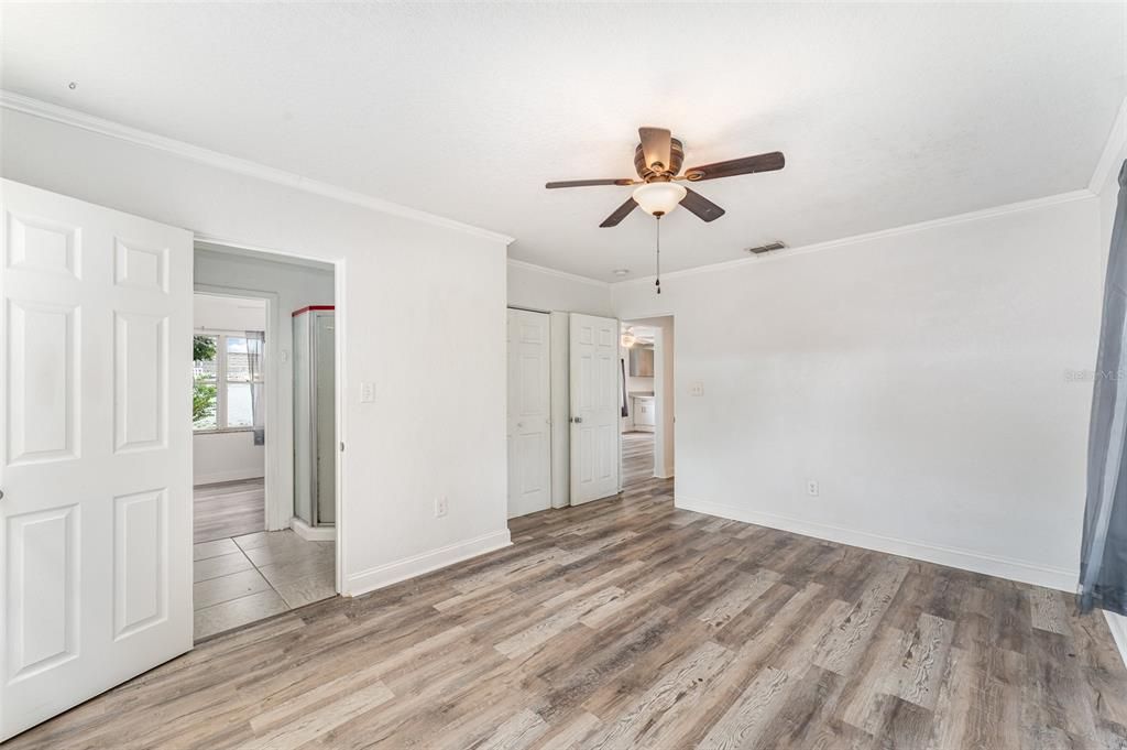 Active With Contract: $325,000 (4 beds, 2 baths, 1687 Square Feet)