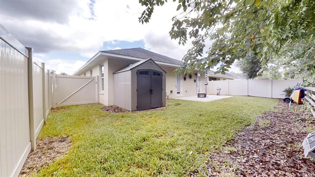 FENCED REAR YARD