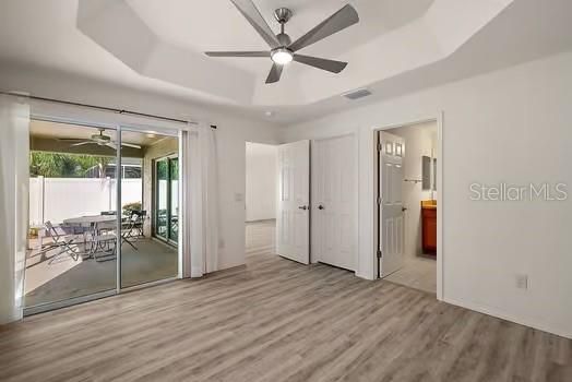 Active With Contract: $329,900 (3 beds, 2 baths, 1395 Square Feet)