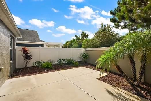 Active With Contract: $329,900 (3 beds, 2 baths, 1395 Square Feet)