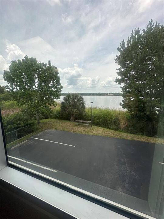 На продажу: $17,100 (0 спален, 0 ванн, 321 Квадратных фут)