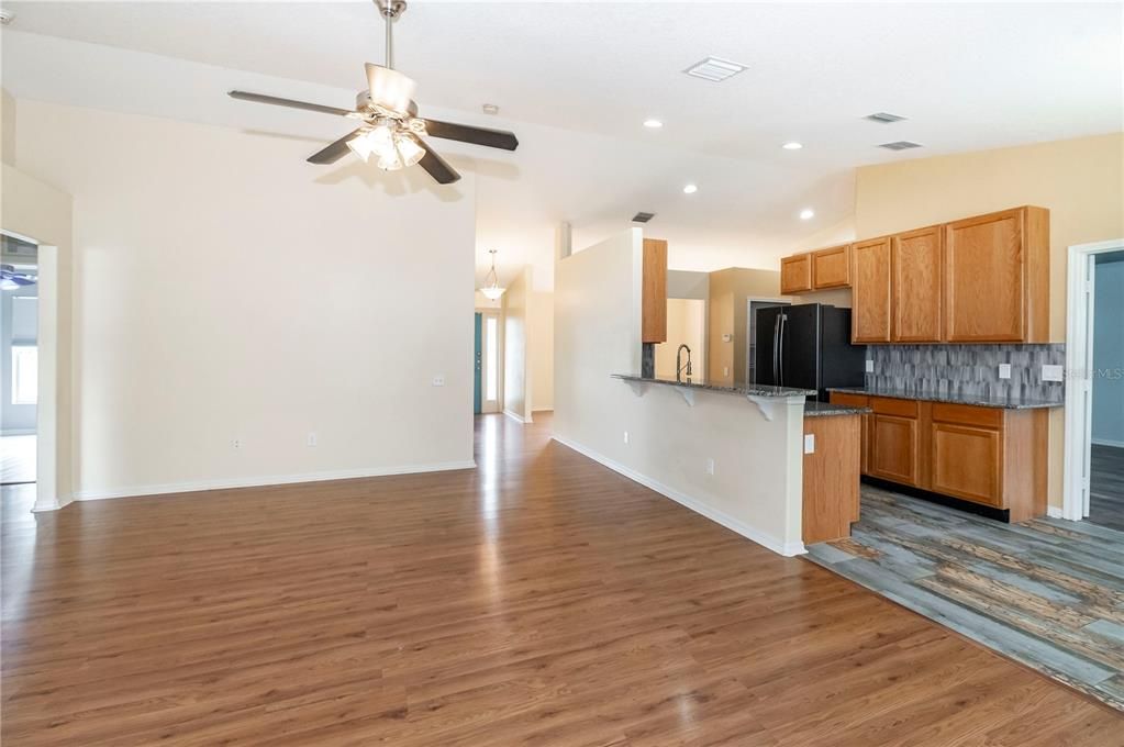 Active With Contract: $449,700 (3 beds, 2 baths, 1770 Square Feet)