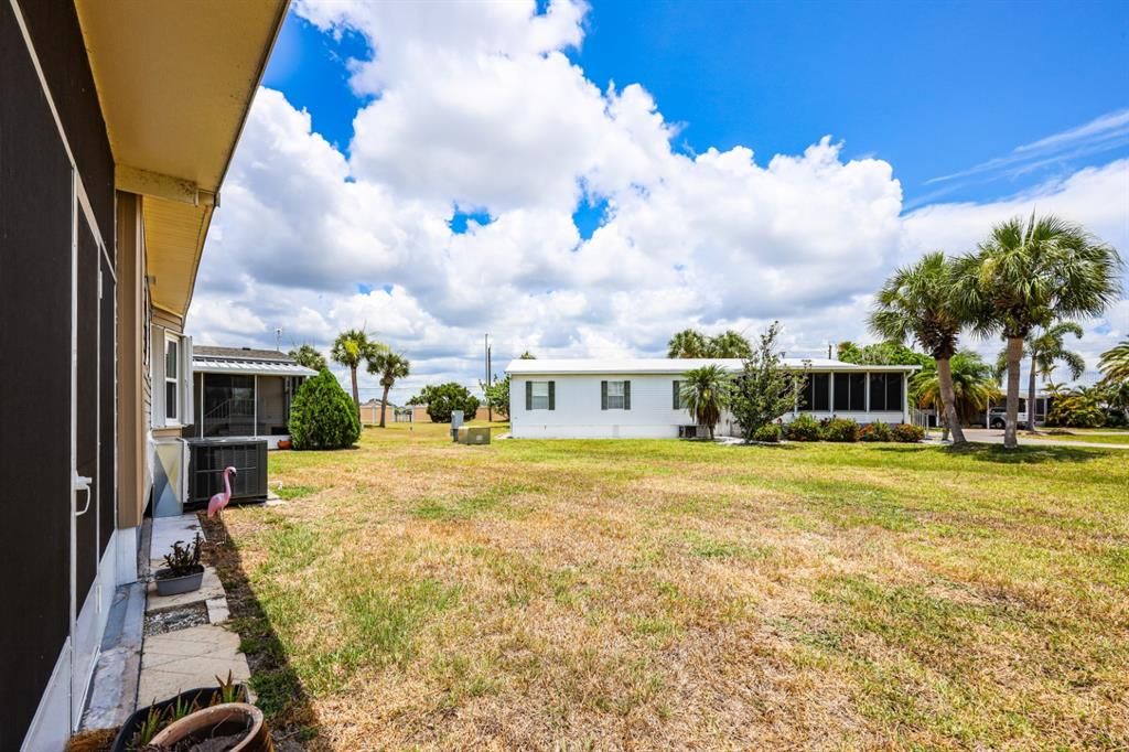 Active With Contract: $174,000 (2 beds, 2 baths, 1056 Square Feet)