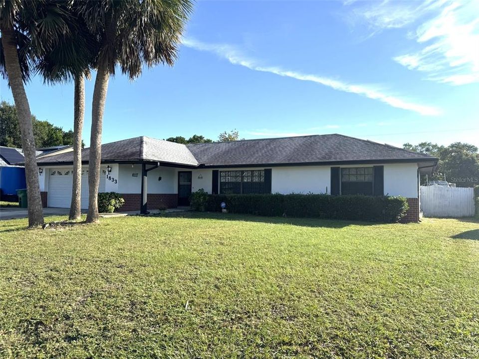 For Sale: $298,000 (3 beds, 2 baths, 1488 Square Feet)