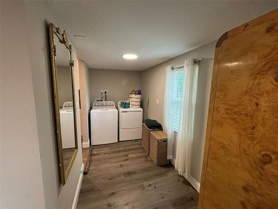 For Rent: $2,600 (2 beds, 2 baths, 1278 Square Feet)