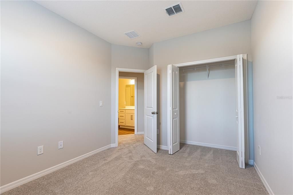 Active With Contract: $2,700 (3 beds, 2 baths, 1850 Square Feet)